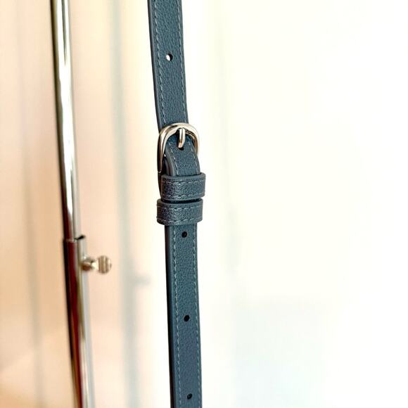 Vera Bradley Flap Zipper Closure Wallet Purse Crossbody Blue/Gray Timeless - Picture 9 of 11